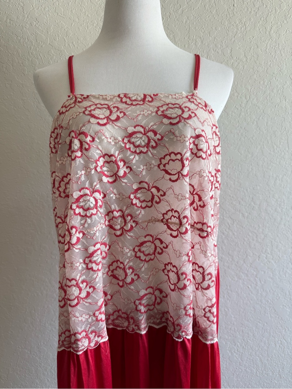 Vintage Lace Coral Chemise Nightgown - Picture 7 of 11
